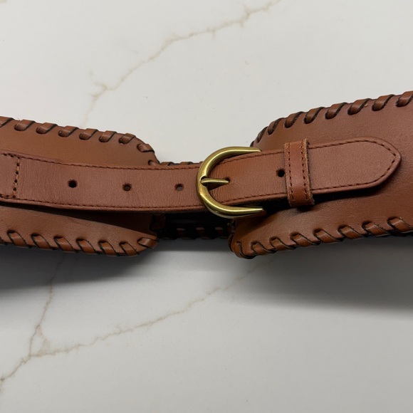 Banana Republic Brown Leather Belt - Picture 2 of 5